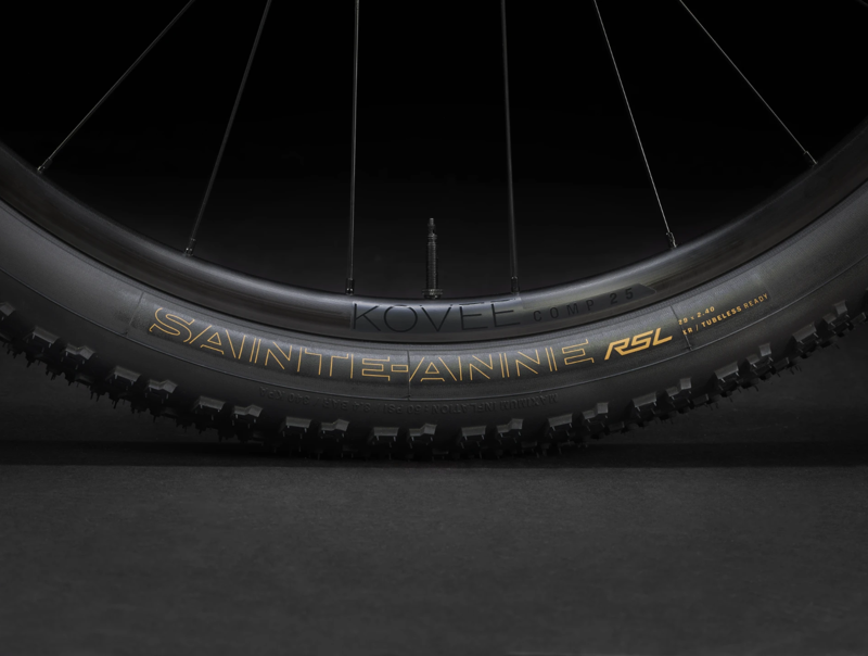 Trek Supercaliber SL 9.7 AXS Full Suspension Mountain Bike 2024 in Plasma Grey-6